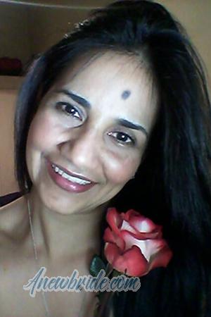 158036 - Gabriela Age: 55 - Italy