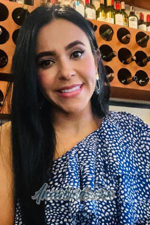 190208 - Lusbby Age: 42 - Colombia