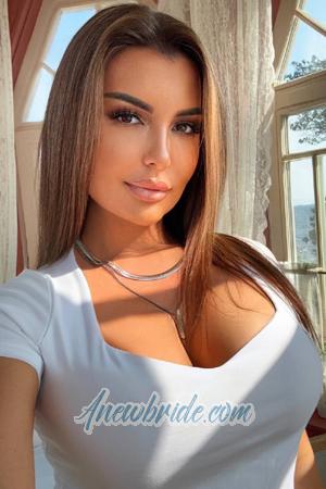 194951 - Ksenia Age: 38 - Russia