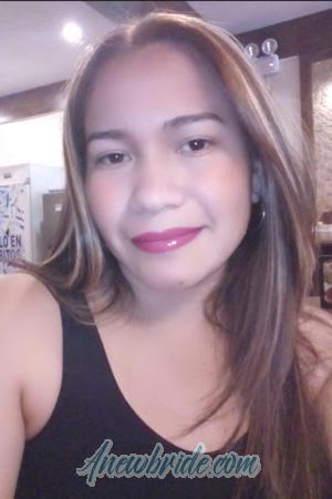 196825 - Jennidey Age: 39 - Chile