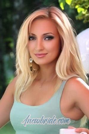 198253 - Katerina Age: 45 - Ukraine