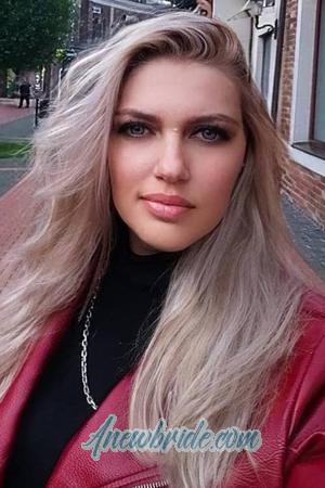 203202 - Angelica Age: 43 - Ukraine