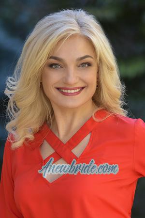 207028 - Irina Age: 53 - Ukraine