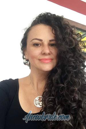 207665 - Johanna Age: 51 - Costa Rica