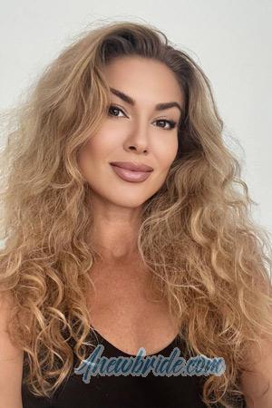 210865 - Evgeniya Age: 49 - Poland