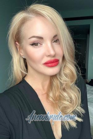 210992 - Inna Age: 40 - Ukraine