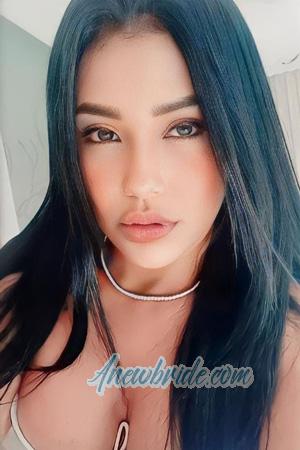 215553 - Jennifer Age: 40 - Colombia