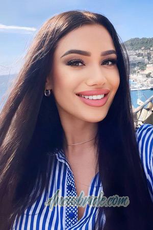 216543 - Karina Age: 28 - Latvia