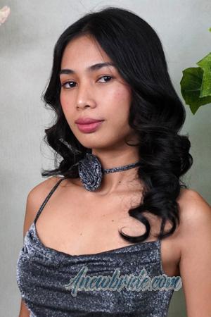 221721 - Gloselle Age: 24 - Philippines