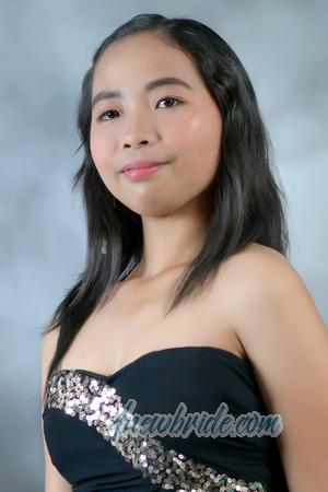 221811 - Cresilyn Age: 20 - Philippines