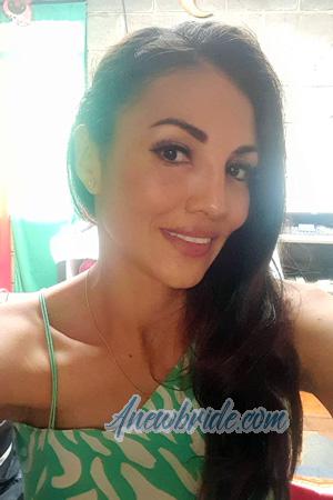 223589 - Marlene Age: 40 - Costa Rica