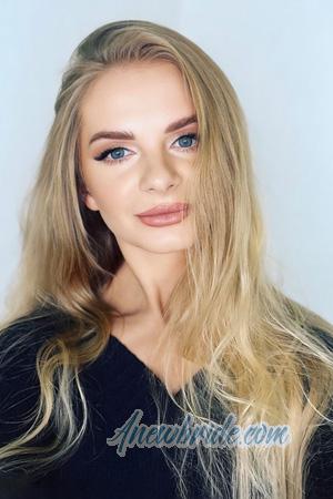 225757 - Nadiia Age: 34 - Ukraine