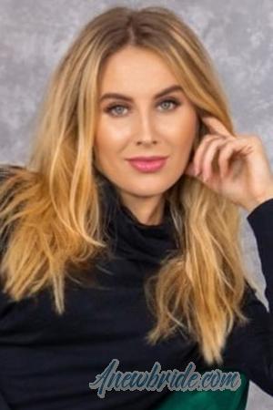 227394 - Oksana Age: 34 - Ukraine