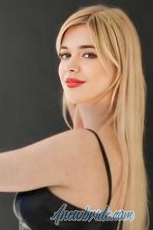 227402 - Irina Age: 32 - Ukraine