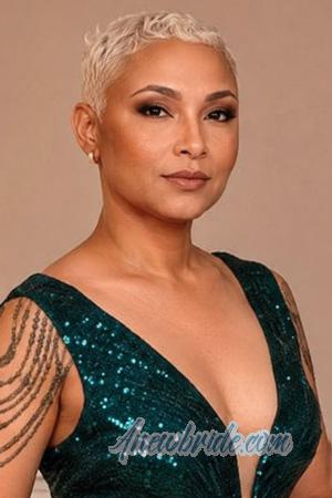 227590 - Beatriz Age: 39 - Colombia