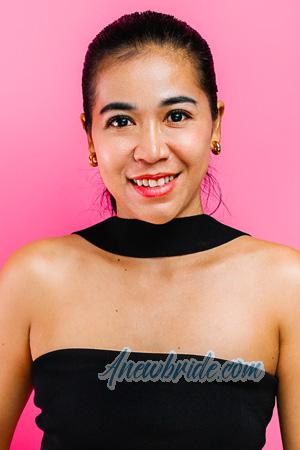 227625 - Chunrudee Age: 38 - Thailand