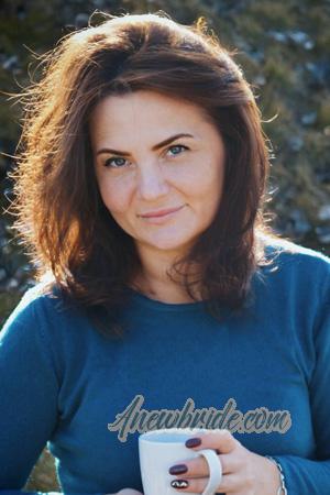 228204 - Oksana Age: 50 - Ukraine